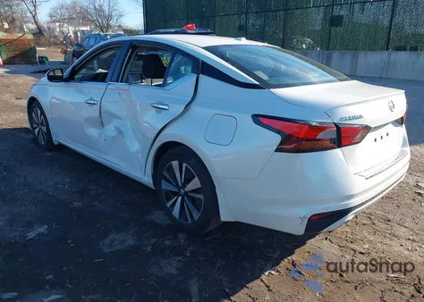 2021 Nissan Altima Sv Fwd z USA, uszkodzony, nr VIN 1N4BL4DV5MN404696